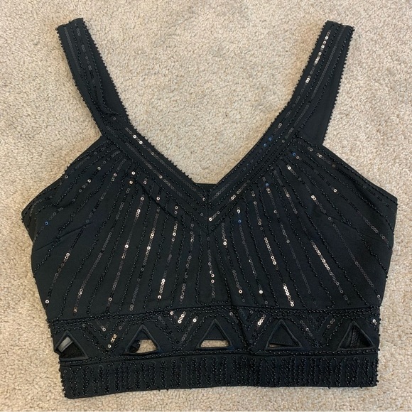 BEBE black sequin beaded cut-out crop top Sz S NWOT - Picture 1 of 9